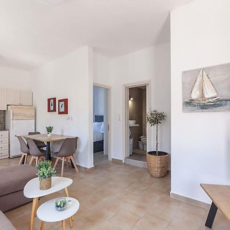 Geo'S Lovely Two Bedroom Island Apartment ゴウヴァイ エクステリア 写真